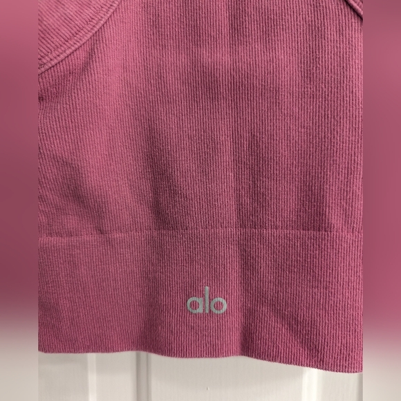 Alo Cropped Racerback Tank Top - Picture 3 of 5